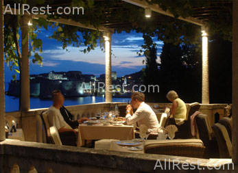 Grand Villa Argentina 30